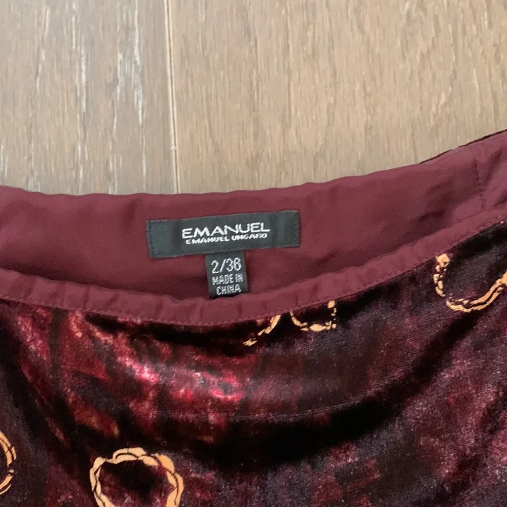 Emanuel Ungaro crushed velvet style full length skirt. - Picture 2 of 5